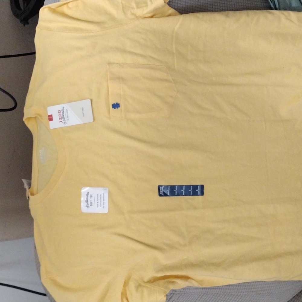 Izod  saltwater tee